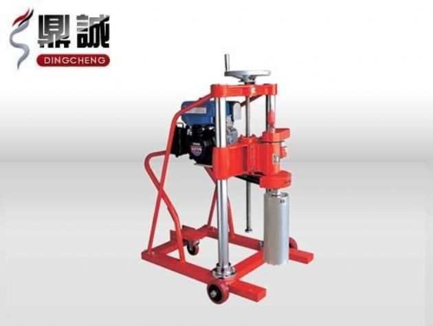 點擊查看詳細信息<br>標題：內燃式鉆孔取芯機 閱讀次數：4645