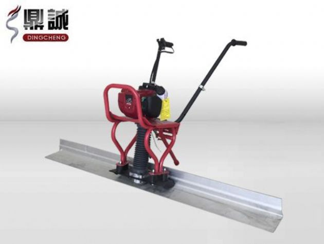 點(diǎn)擊查看詳細(xì)信息<br>標(biāo)題：混凝土振動(dòng)尺 閱讀次數(shù)：13152