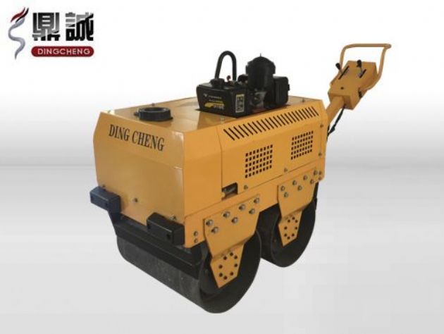 點(diǎn)擊查看詳細(xì)信息<br>標(biāo)題：DC-30C高配手扶式壓路機(jī) 閱讀次數(shù)：12875