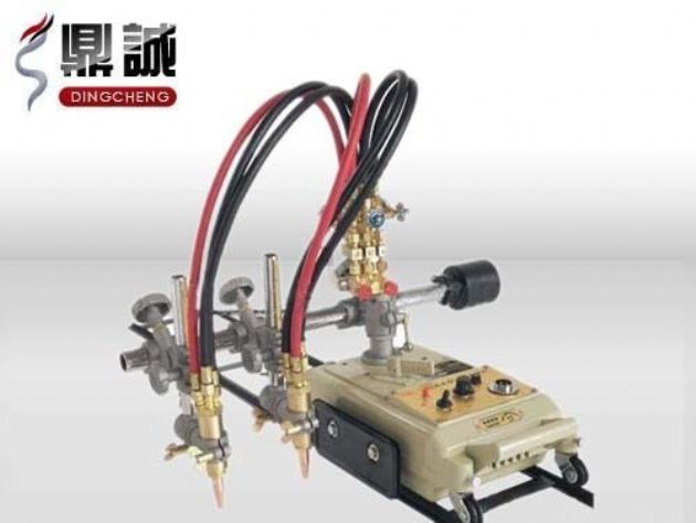 點(diǎn)擊查看詳細(xì)信息<br>標(biāo)題：雙頭多頭火焰切割機(jī) 閱讀次數(shù)：4743